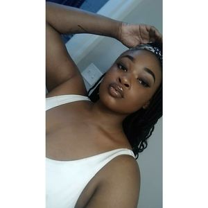 Meet your Posher, Daisy